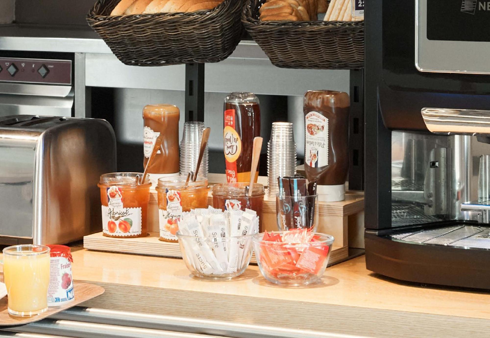 B&B Hotel Noisy-Le-Grand Bagian luar foto